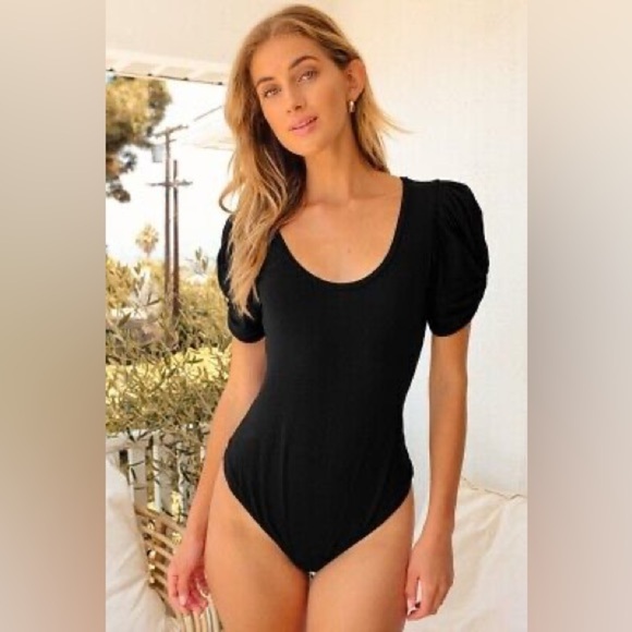 Free People Ava puff sleeve bodysuit black ribbed size medium - Picture 1 of 12